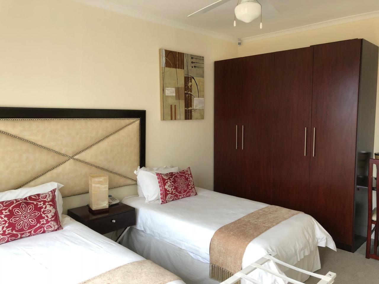 Coral Beach Bed & Breakfast East London Exterior foto